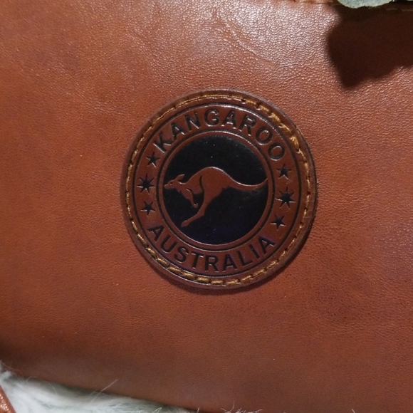 Kangarroo Australia Cosmetic Bag - Picture 2 of 6